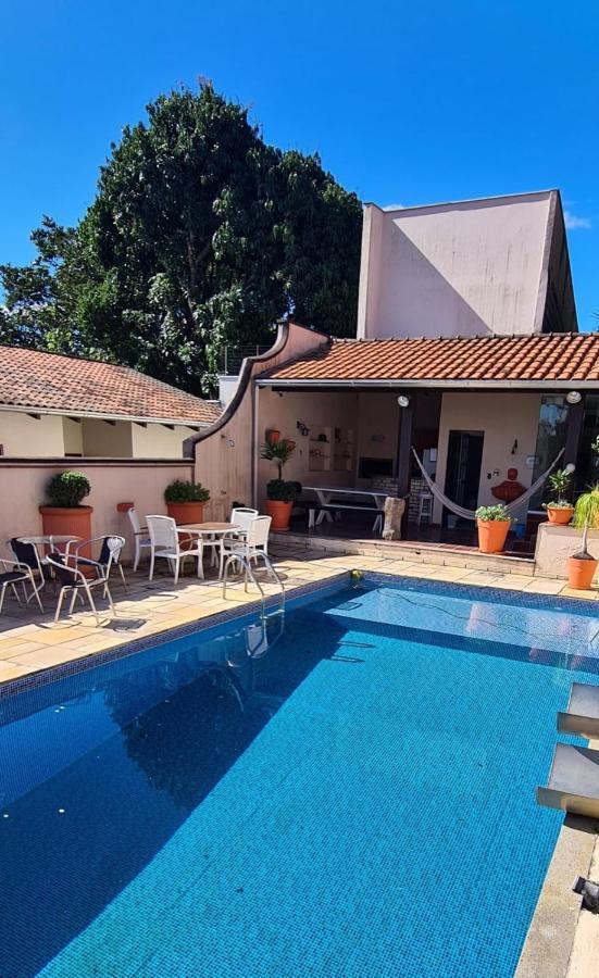 Hostel Oktoberfest Casa Laranja 브루메나우 외부 사진